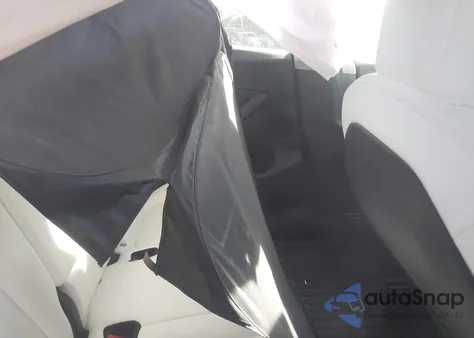 2022 Tesla Model Y Long Range Dual Motor All-Wheel Drive из США, поврежденный, VIN 7SAYGDEE3NF554851